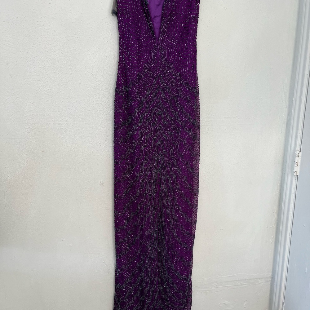 Sold - Picture 3 of 14